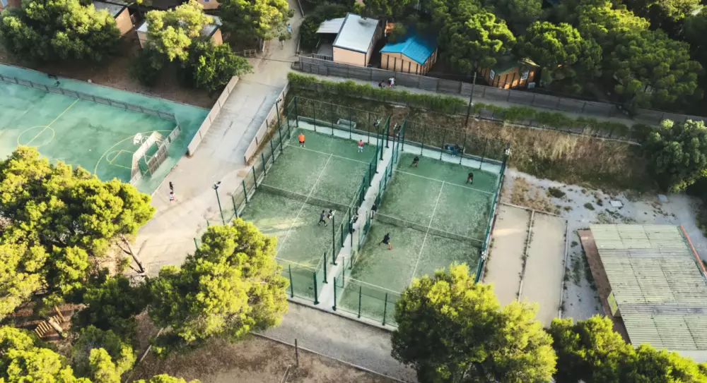 HolaCamp Sitges Garrofer by Viajes Velero