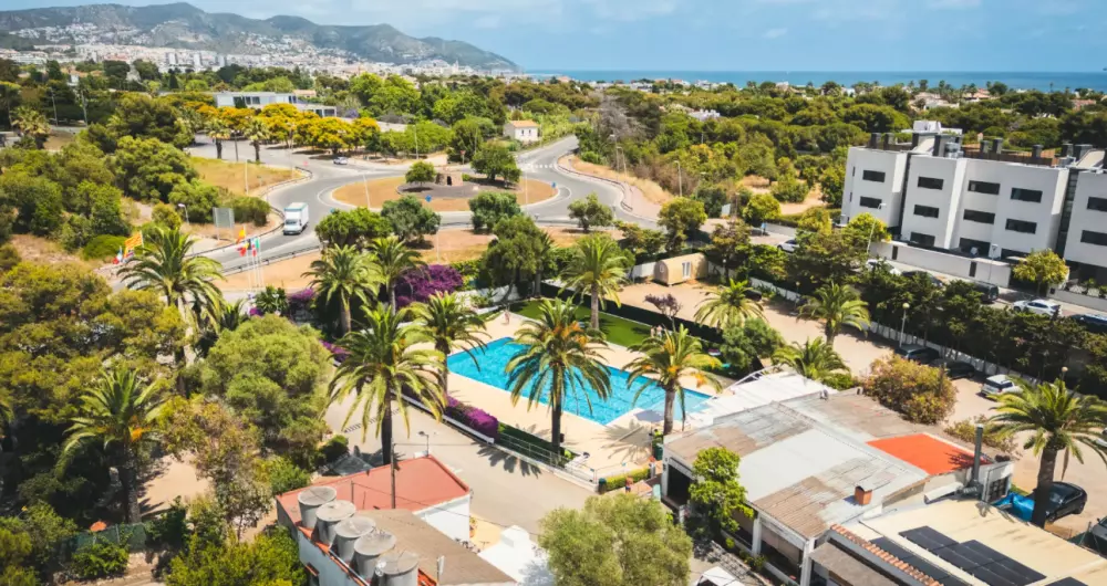 HolaCamp Sitges Relax by Viajes Velero