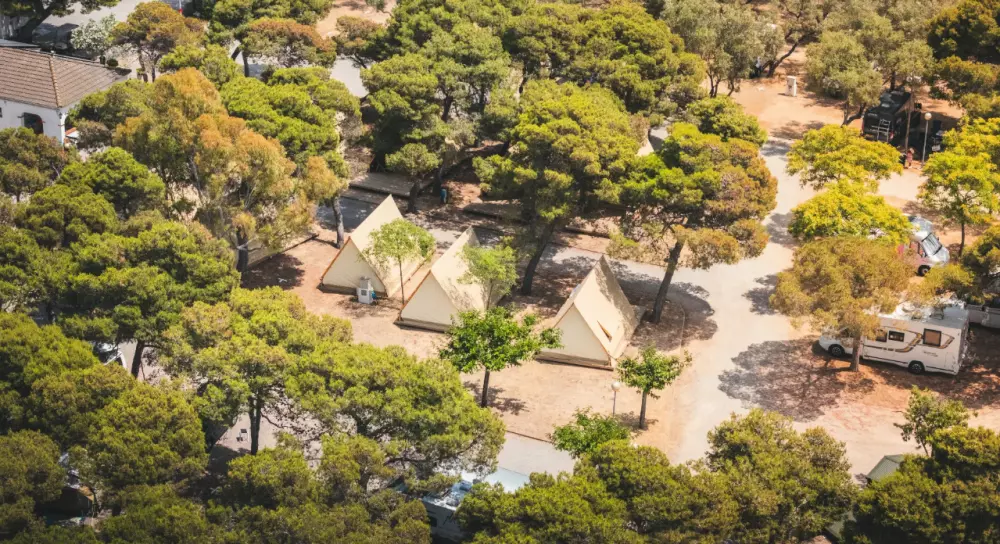 HolaCamp Sitges Relax by Viajes Velero