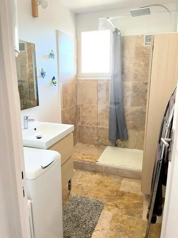 Appartement T3 met balkon dichtbij De La Mer