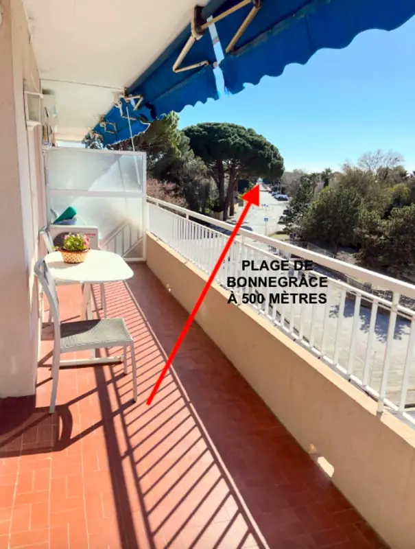 Appartement T3 met balkon dichtbij De La Mer