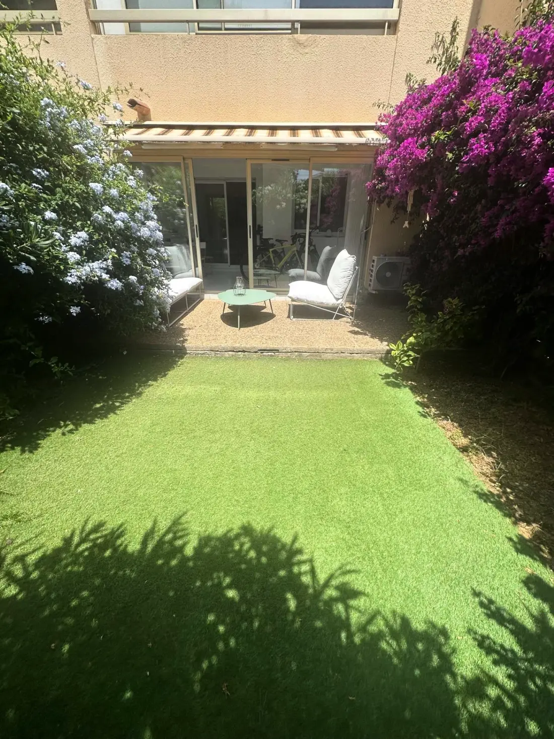 Genevriers Residence