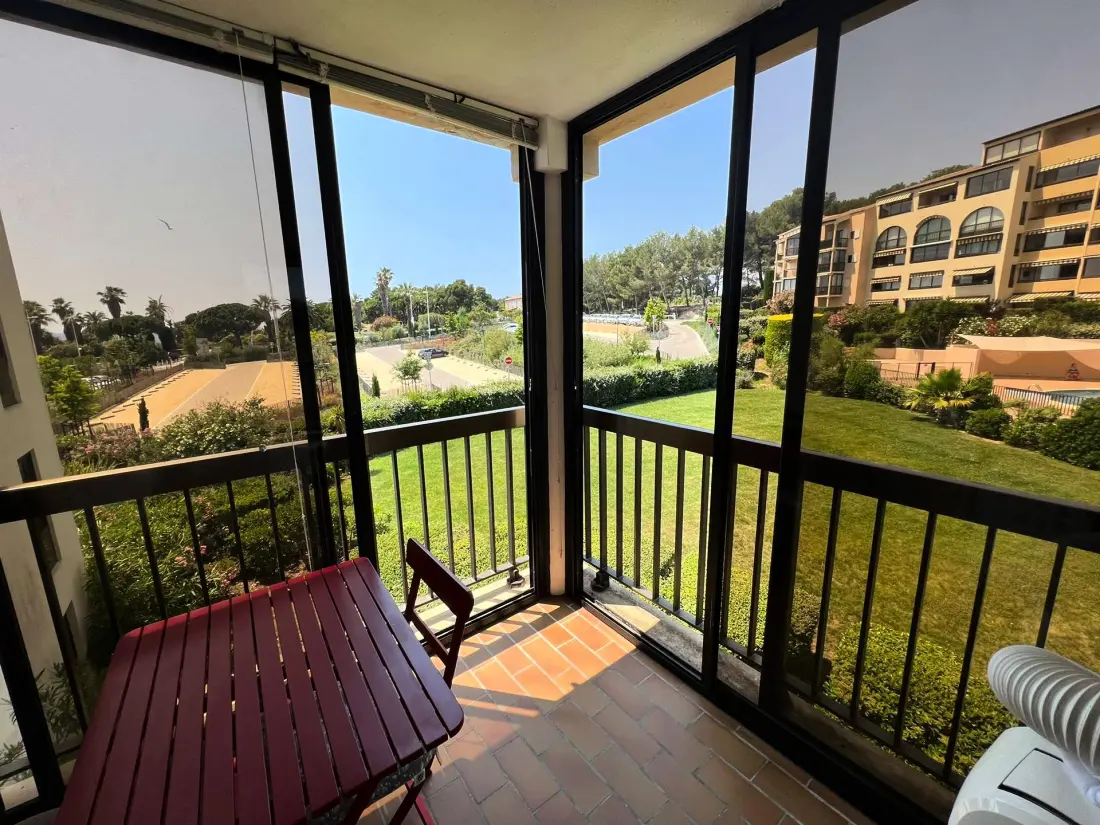 Residence Jardins D Azur B