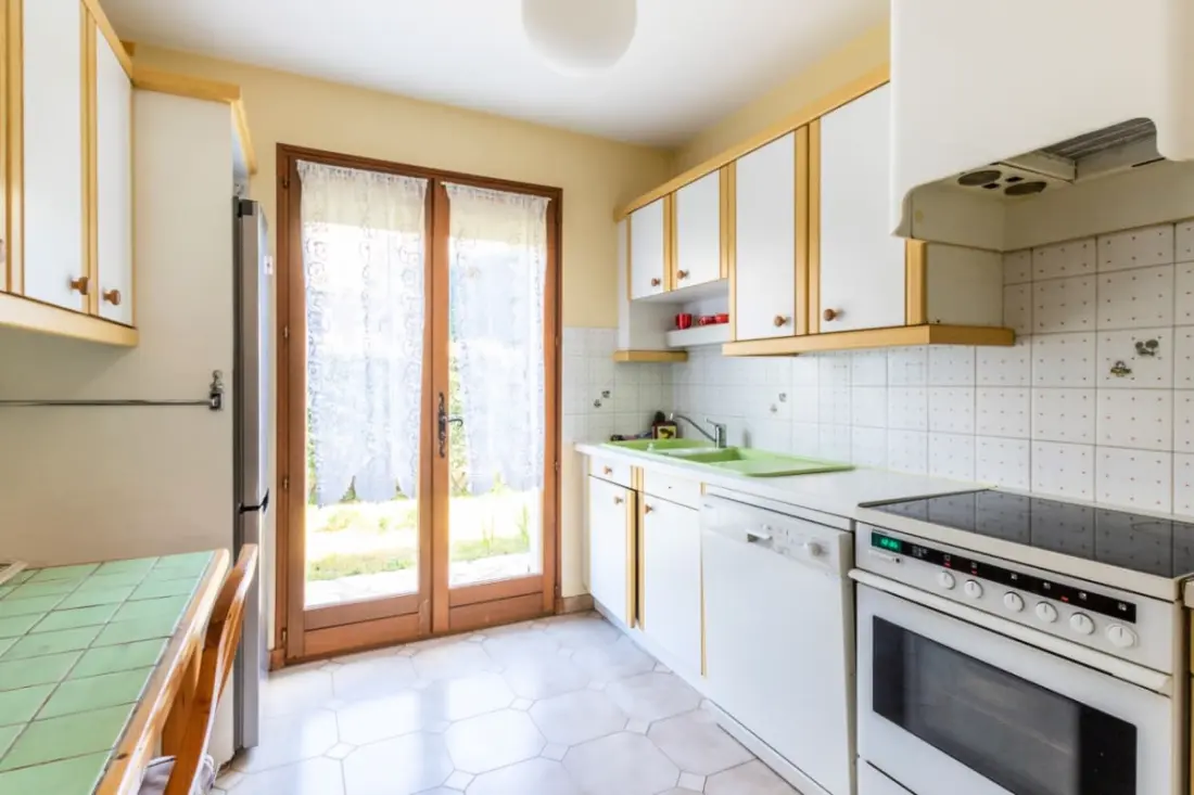 Duplex Near Beach Garden, Clim, Wifi