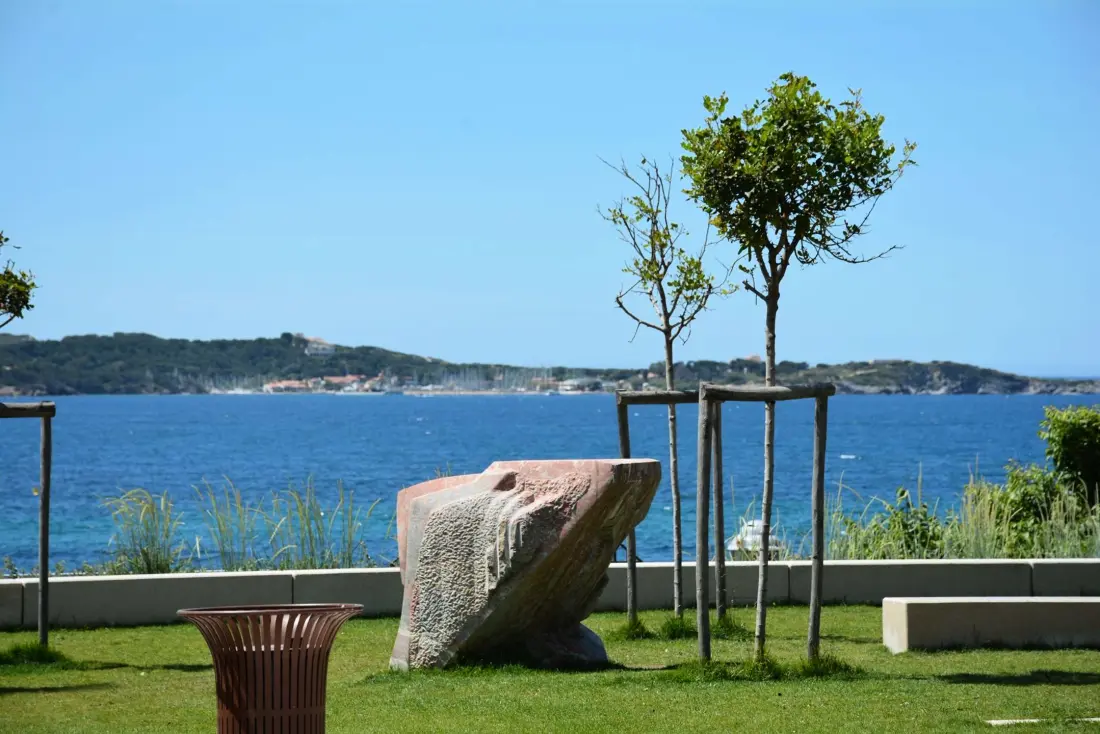 Le Rouveau Residence