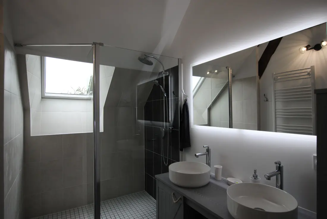 Gîte de France Der weiße Mann 4 Ohren