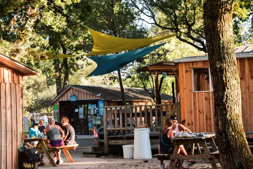 Camping des Pins - Soulac 4 Sterren★★★★