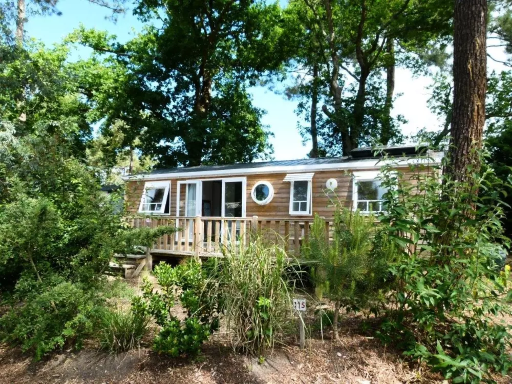 Camping des Pins - Soulac 4 Sterren★★★★