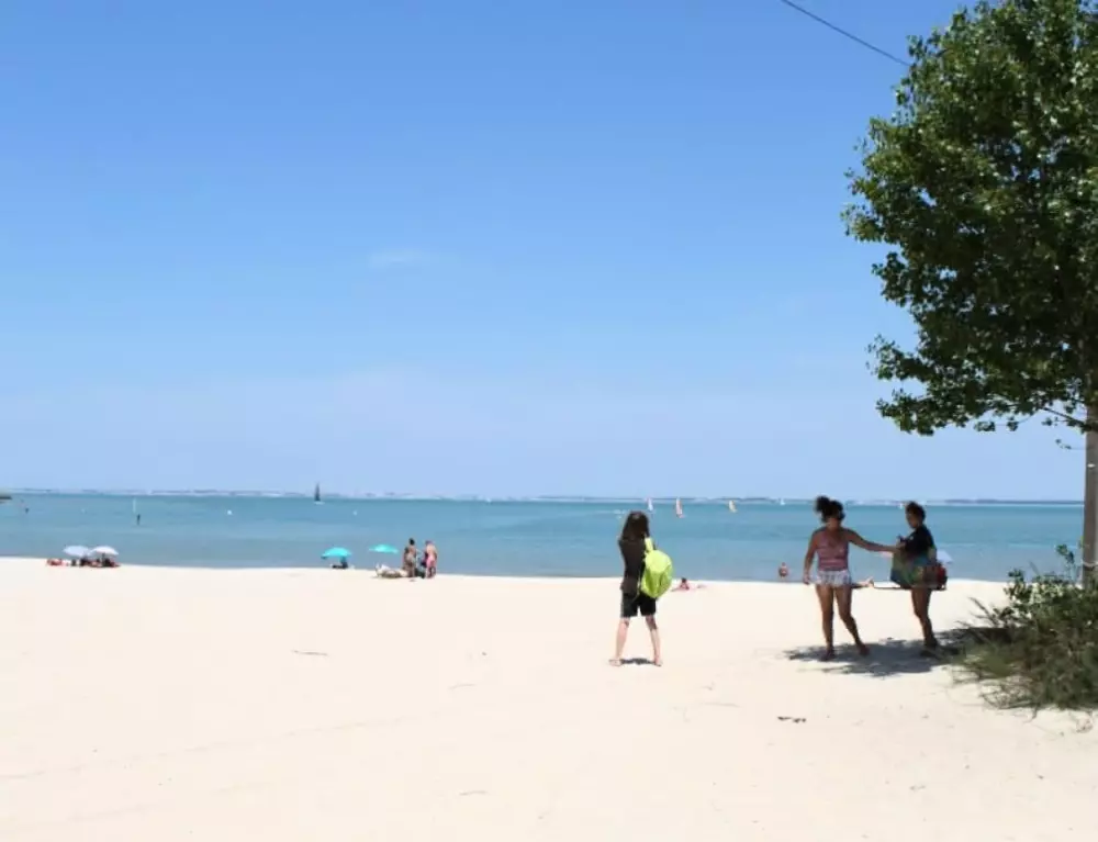 Camping des Pins - Soulac 4 Sterren★★★★