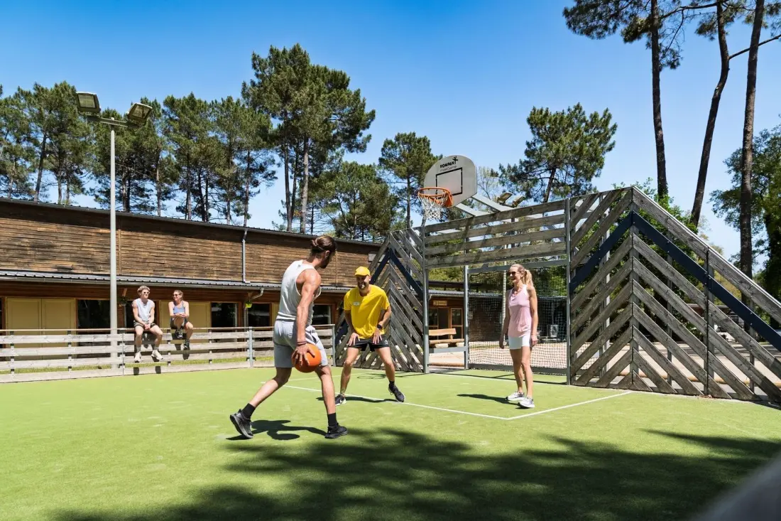 Camping Sadaya Soustons Village 5 Csillagok★★★★★