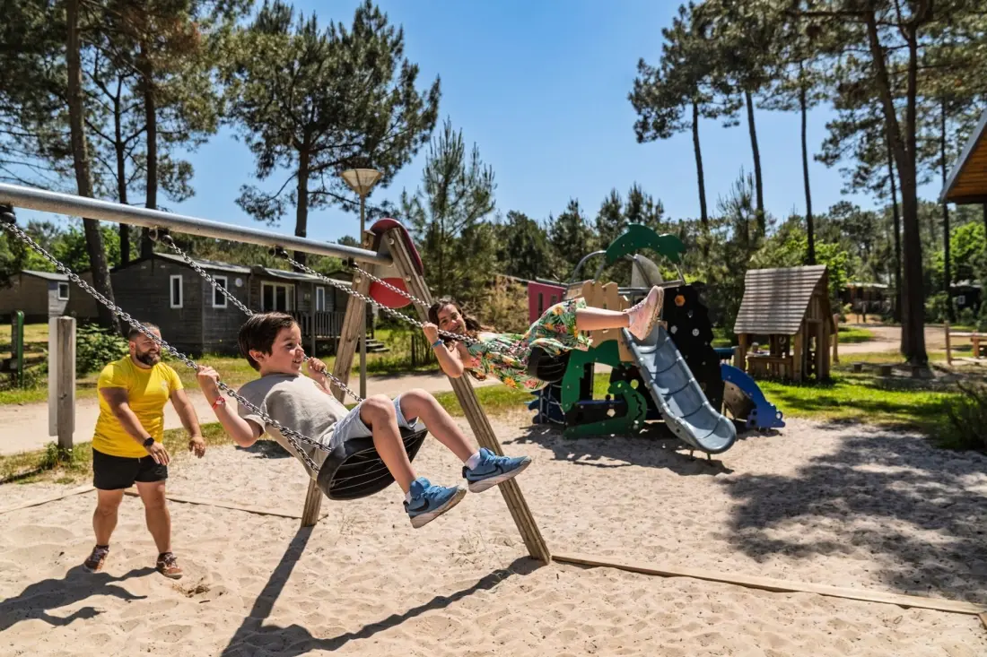 Camping Sadaya Soustons Village 5 Csillagok★★★★★