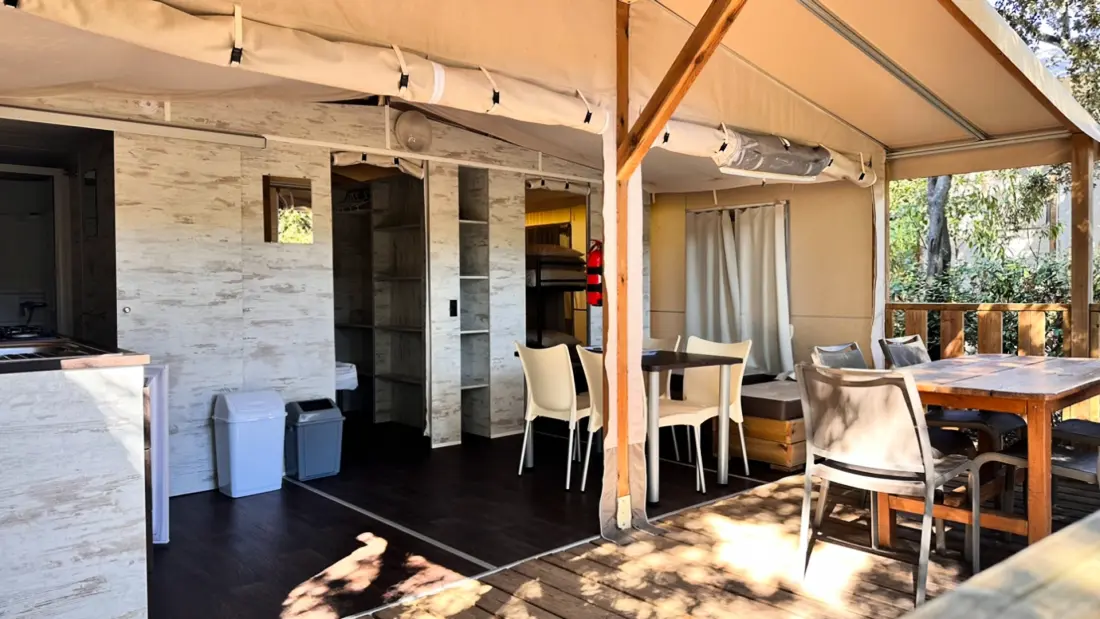 Campsite Tikayan Le Peyrolais 3 Csillagok★★★