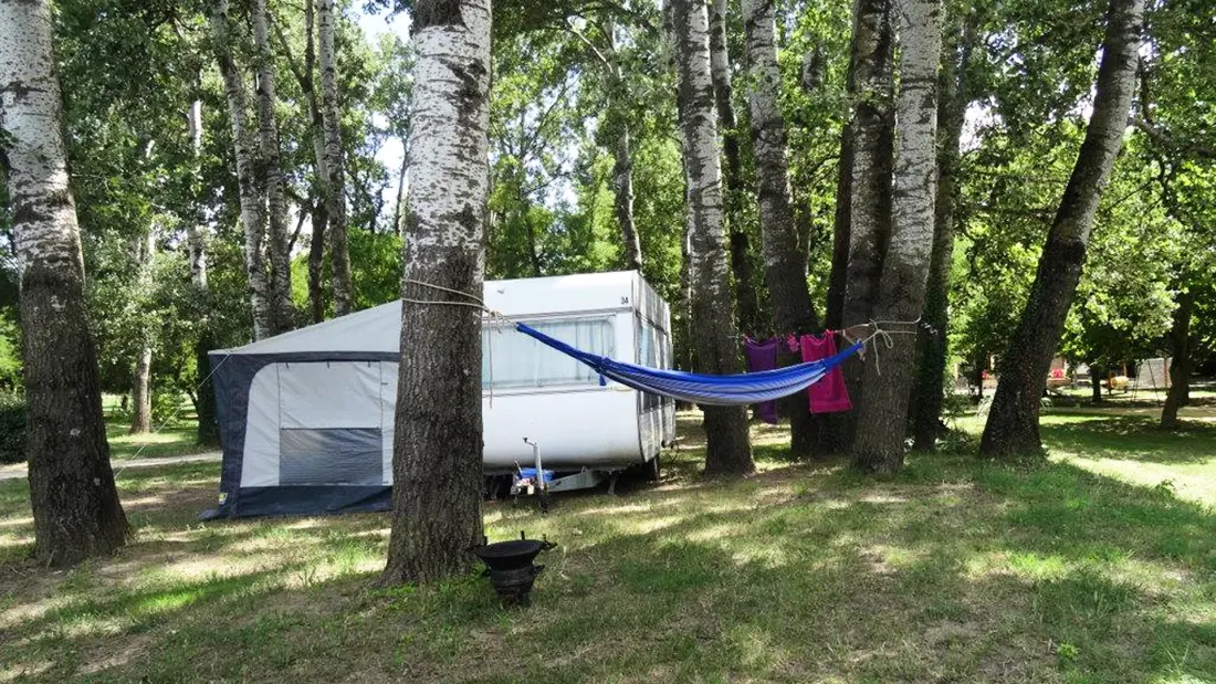 Campsite Tikayan Le Peyrolais 3 Csillagok★★★