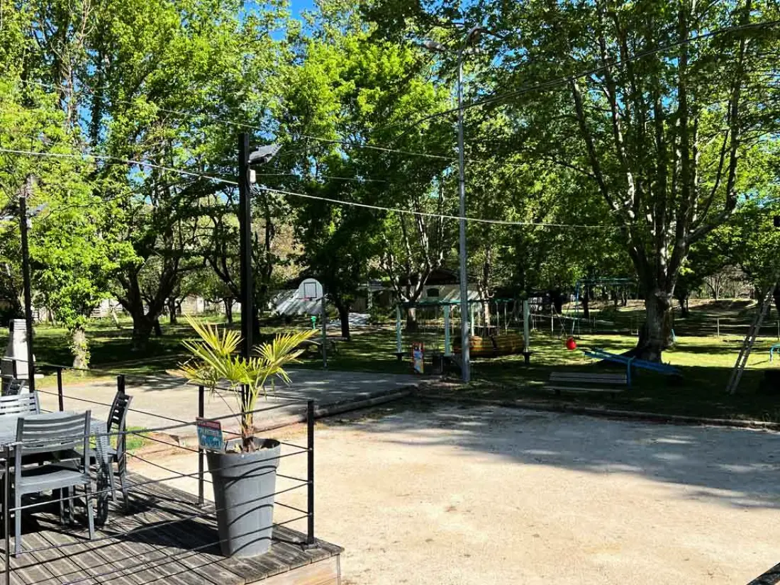 Campsite Tikayan Le Peyrolais 3 Csillagok★★★