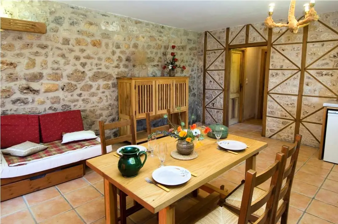 Gîte de France Gîte le Peyrou 2/3 Personen in Viale 3 Epis