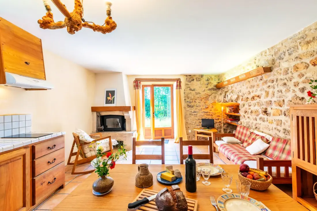 Gîte de France Gîte le Peyrou 2/3 Personen in Viale 3 Epis