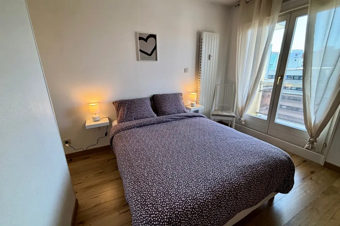 Apartament 8 piętro z 2 Balkony