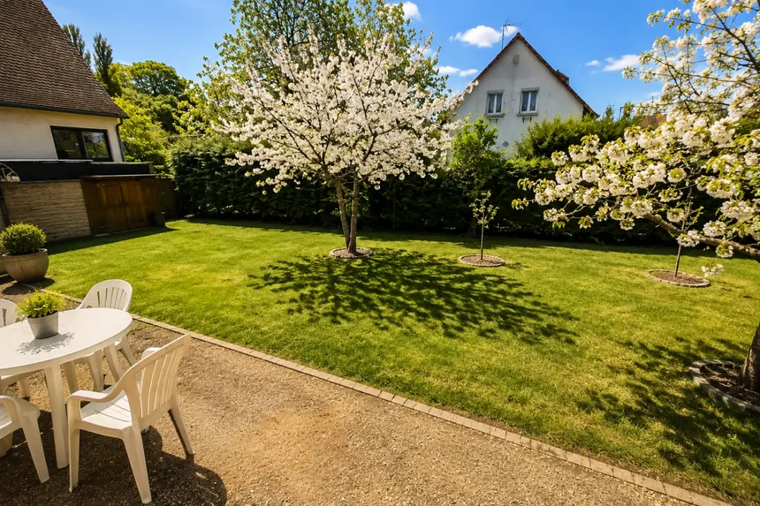 Appartement Spacieux Avec Jardin à Strasbourg