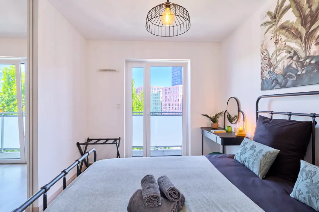 In de sterren - 2 slaapkamers in de buurt van het stadscentrum met parkeergelegenheid inbegrepen