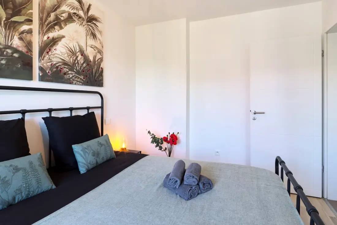 In de sterren - 2 slaapkamers in de buurt van het stadscentrum met parkeergelegenheid inbegrepen