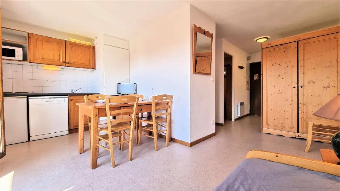 Superd Chalets Helianthema
