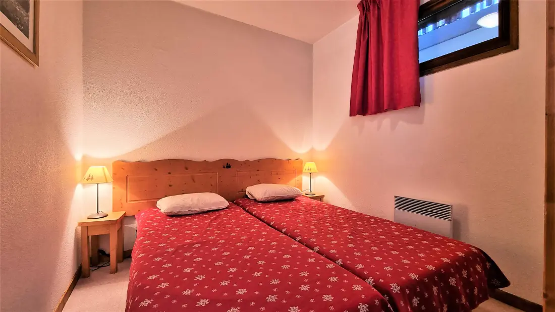 Superd Chalets Helianthema