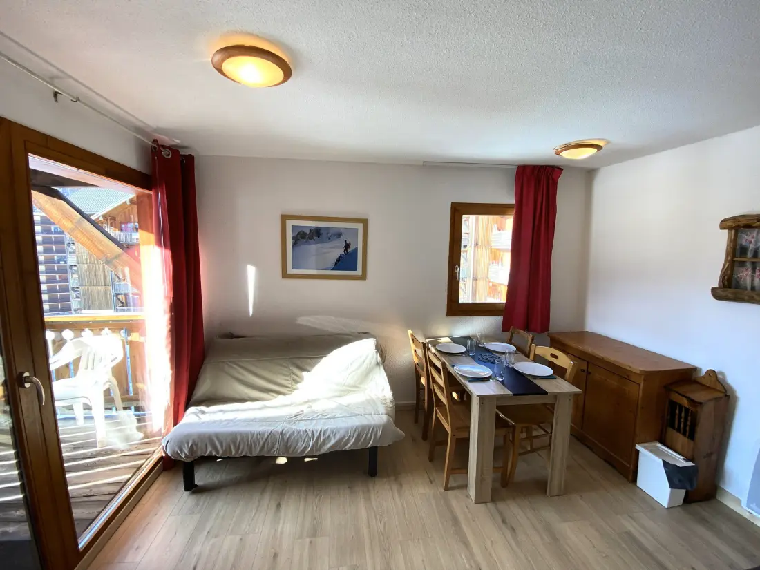 Chalets De Superd Helianthema