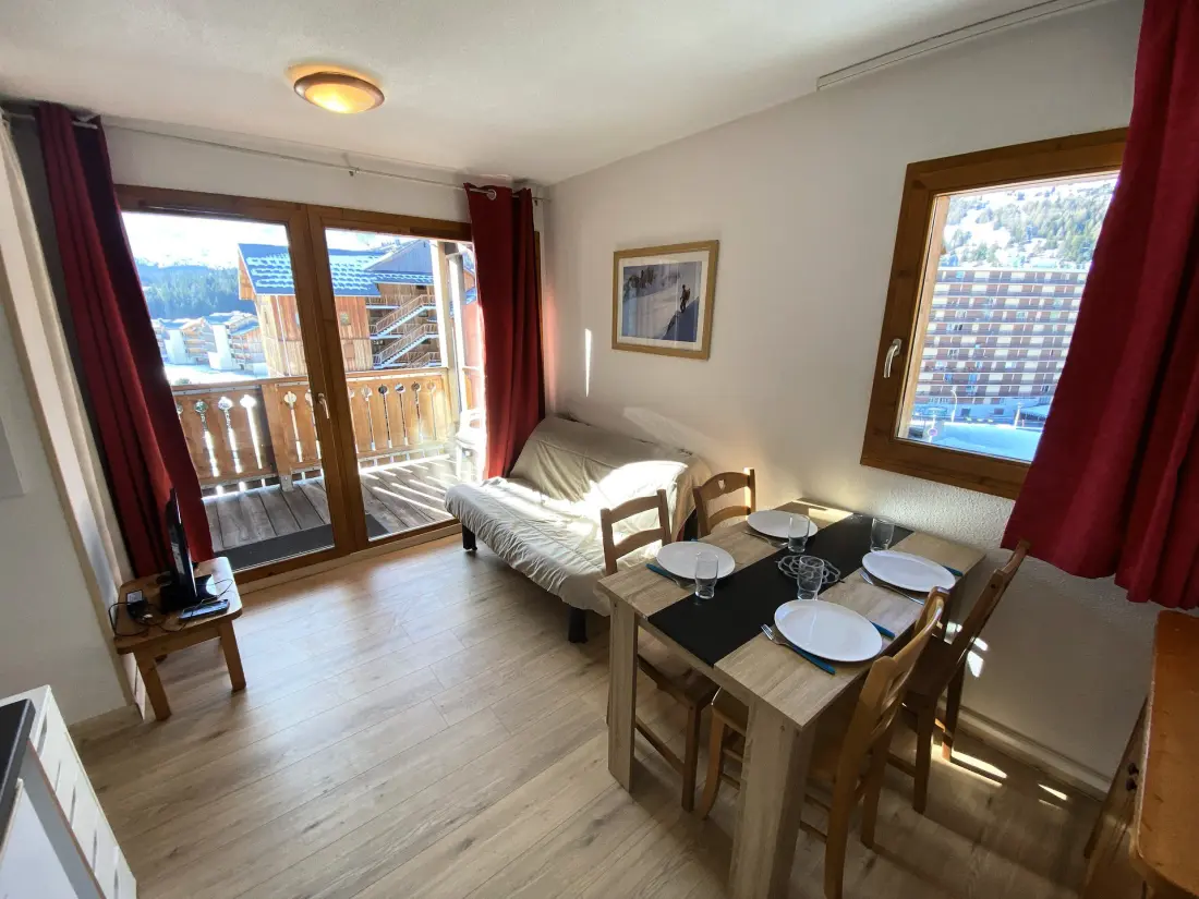 Chalets De Superd Helianthema