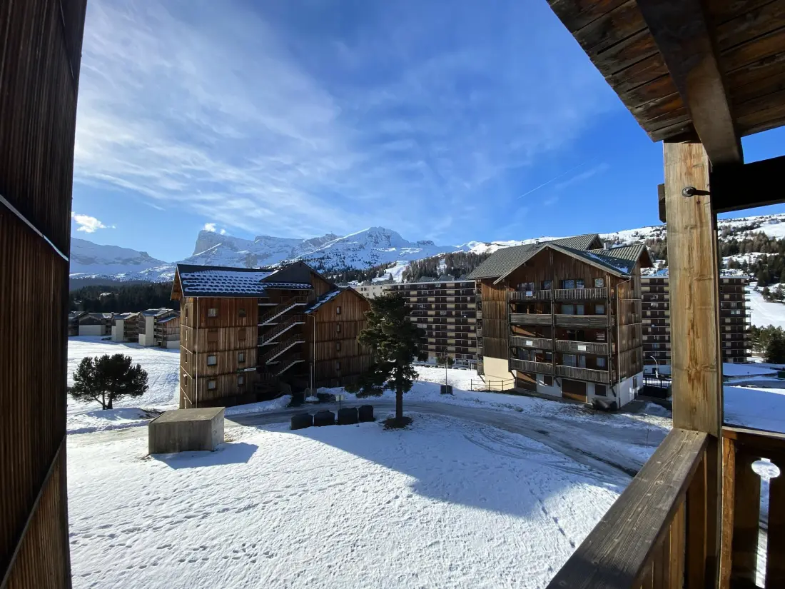 Chalets De Superd Helianthema
