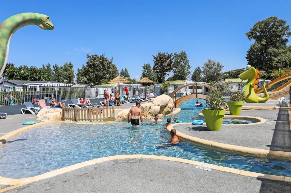 Camping Maeva Club Les Dinosaures 4 Sterne★★★★