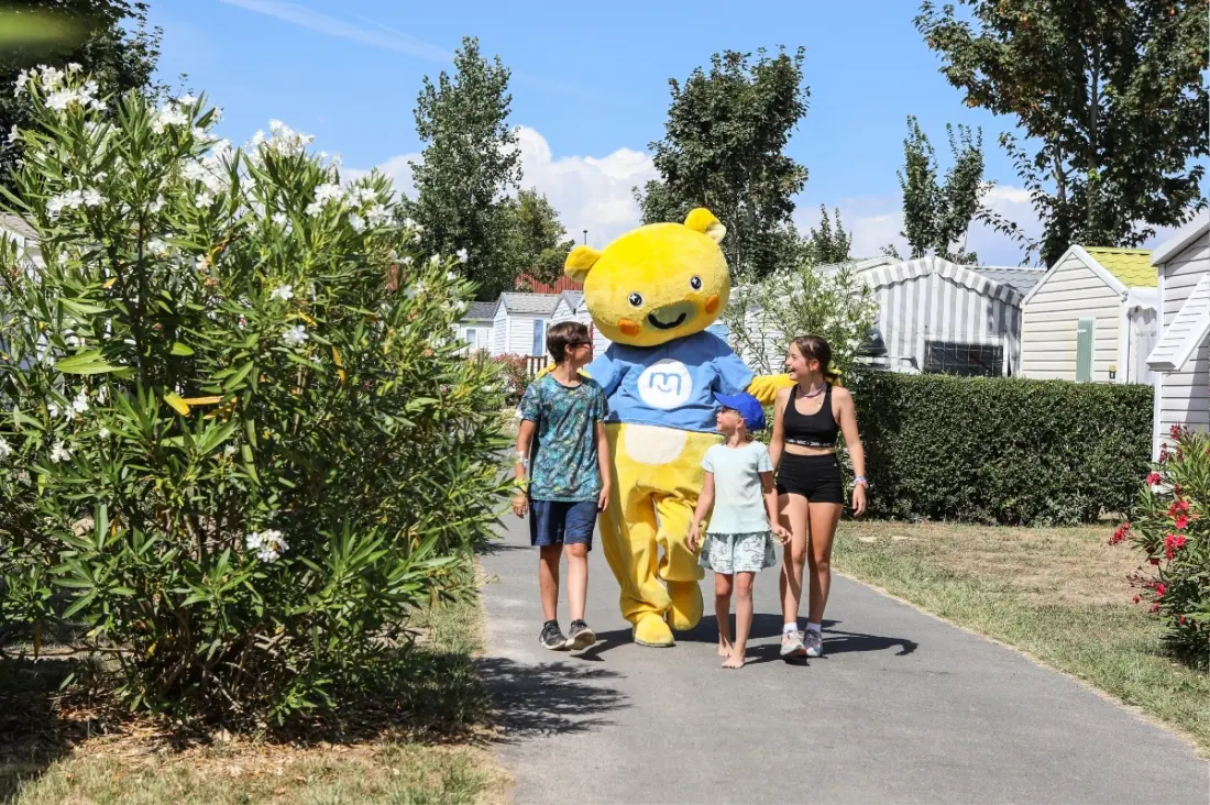 Camping Maeva Club Les Dinosaures 4 Sterne★★★★