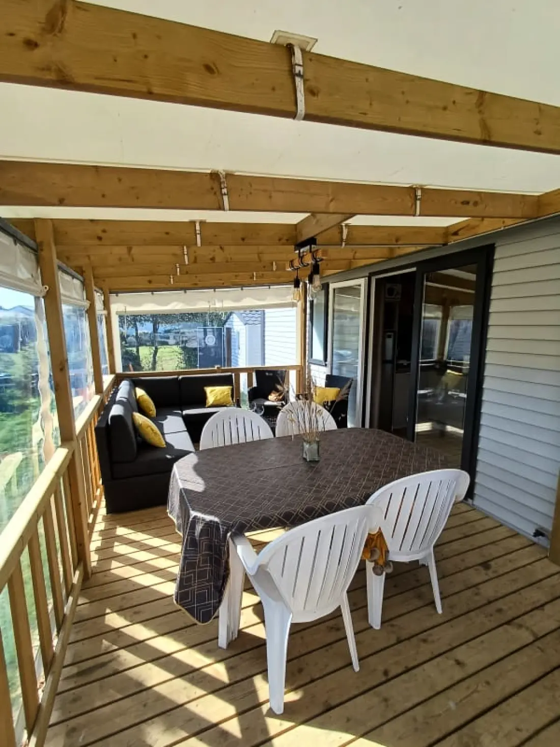 Superb Chalet a légkondicionáló, medencék, játékok