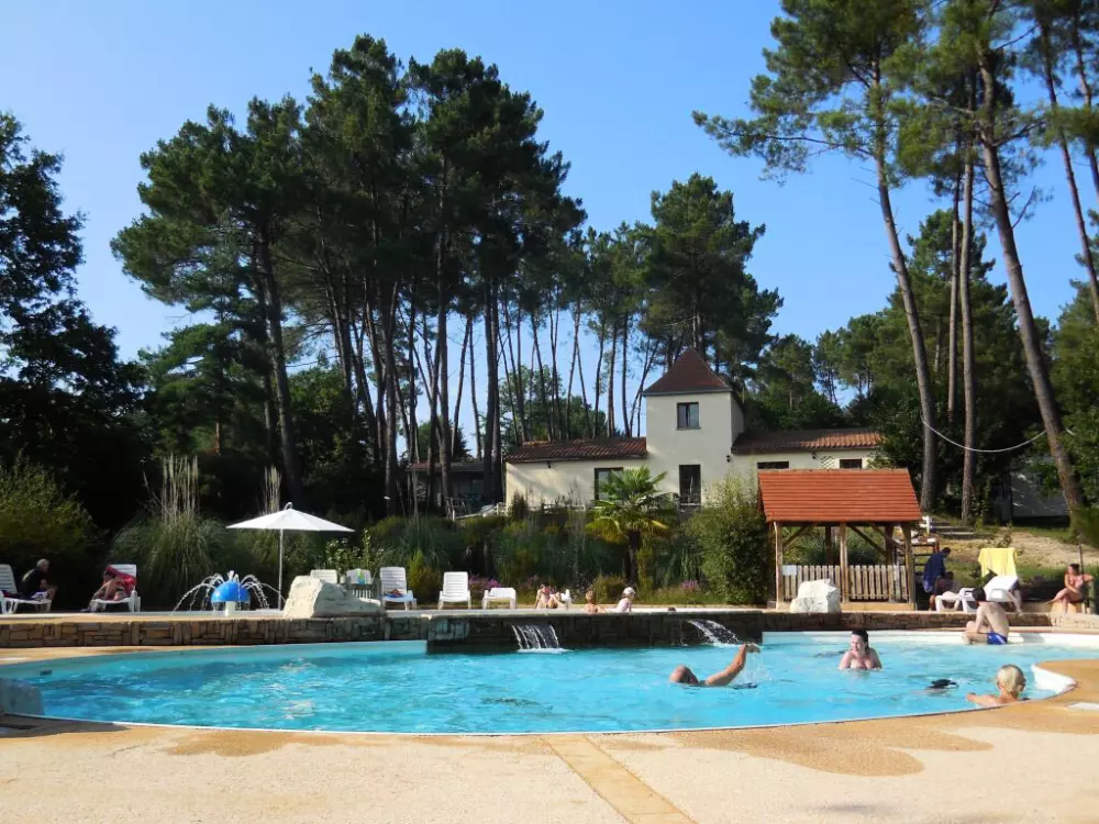 Domaine des Grands Pins 4 Estrellas★★★★