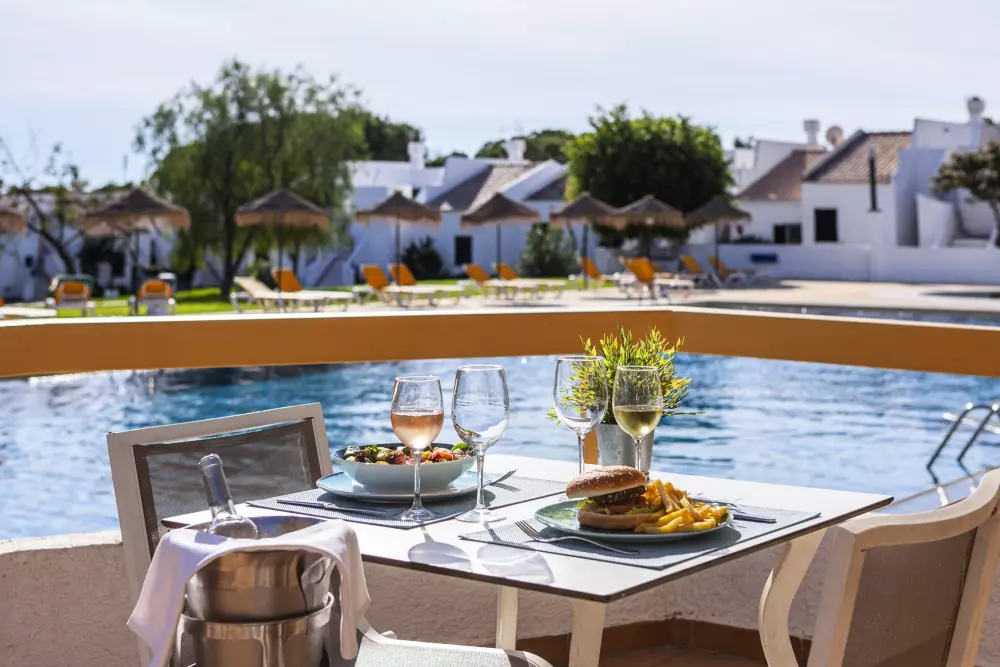 Pedras Da Rainha Residence