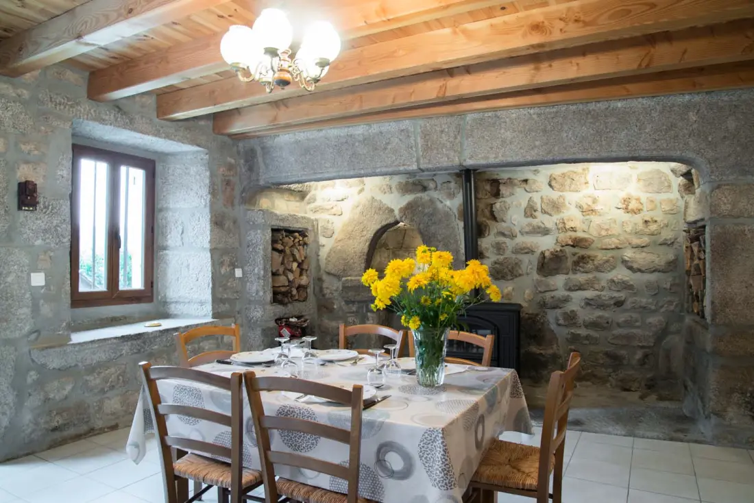 Gîte de France Gîte le pré de chabanettes 6/8 Personen 3 Ohren