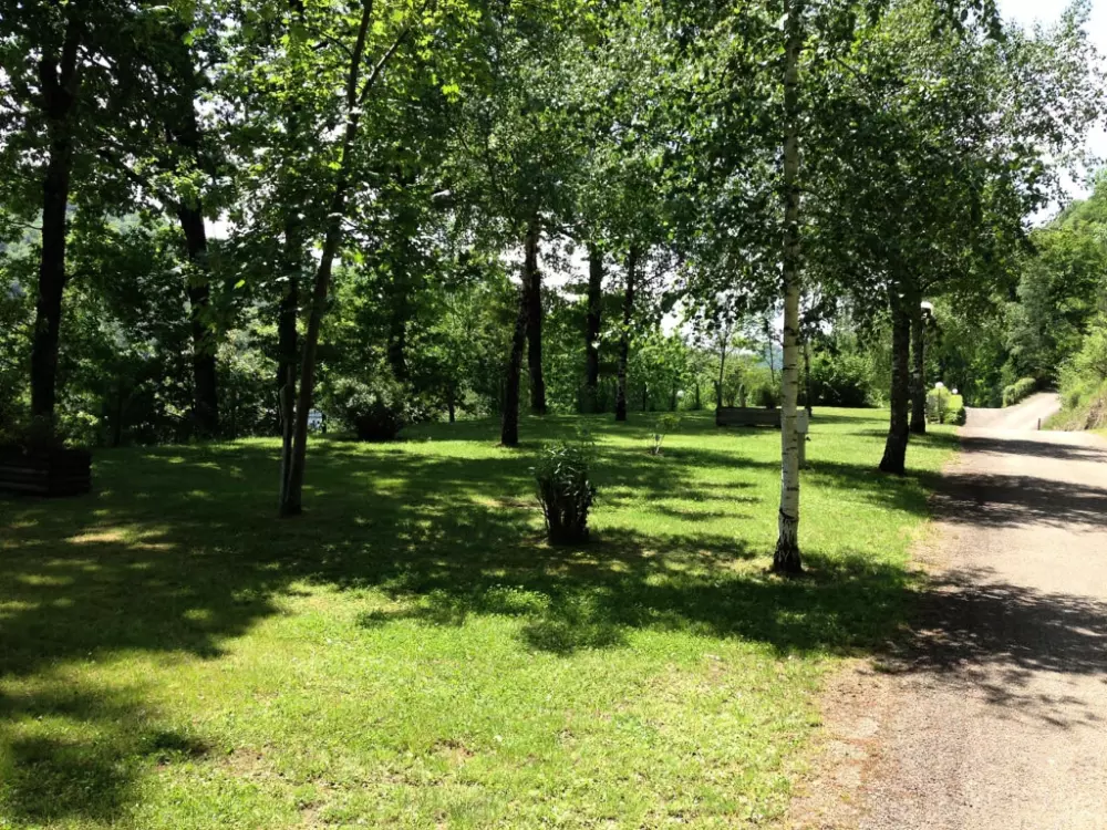 Camping Sunêlia La Source - Occitanie - Aveyron 4 étoiles★★★★