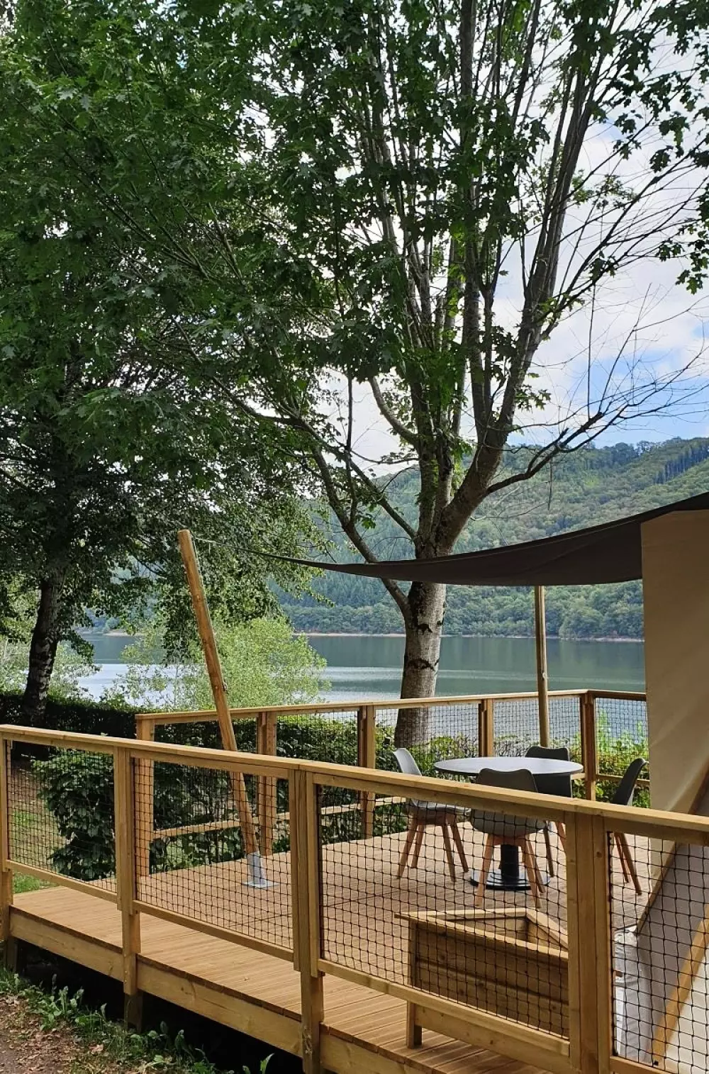 Camping Sunêlia La Source - Occitanie - Aveyron 4 étoiles★★★★