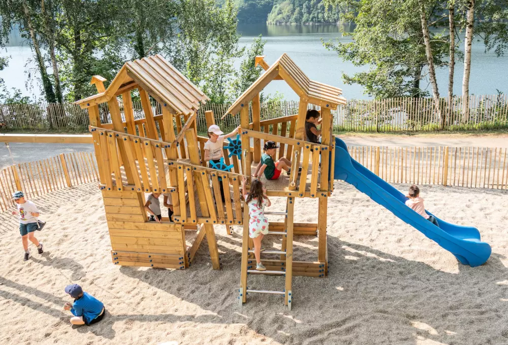 Camping Sunêlia La Source - Occitanie - Aveyron 4 étoiles★★★★