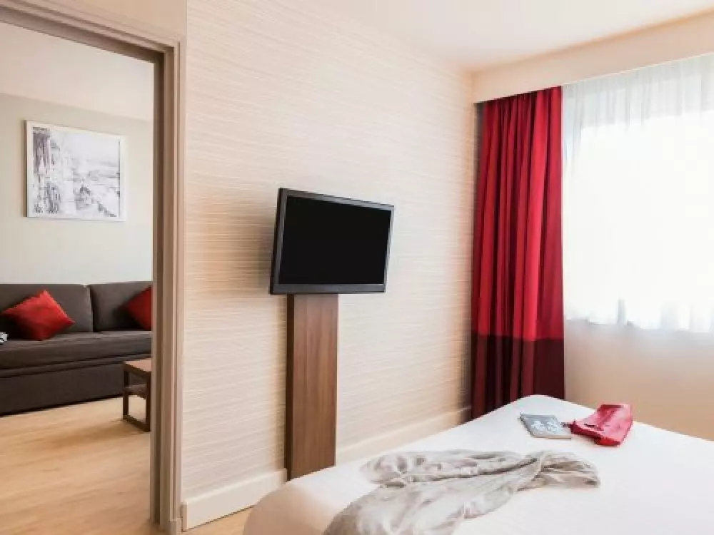Aparthotel Adagio Genève Saint-Genis-Pouilly4 étoiles★★★★
