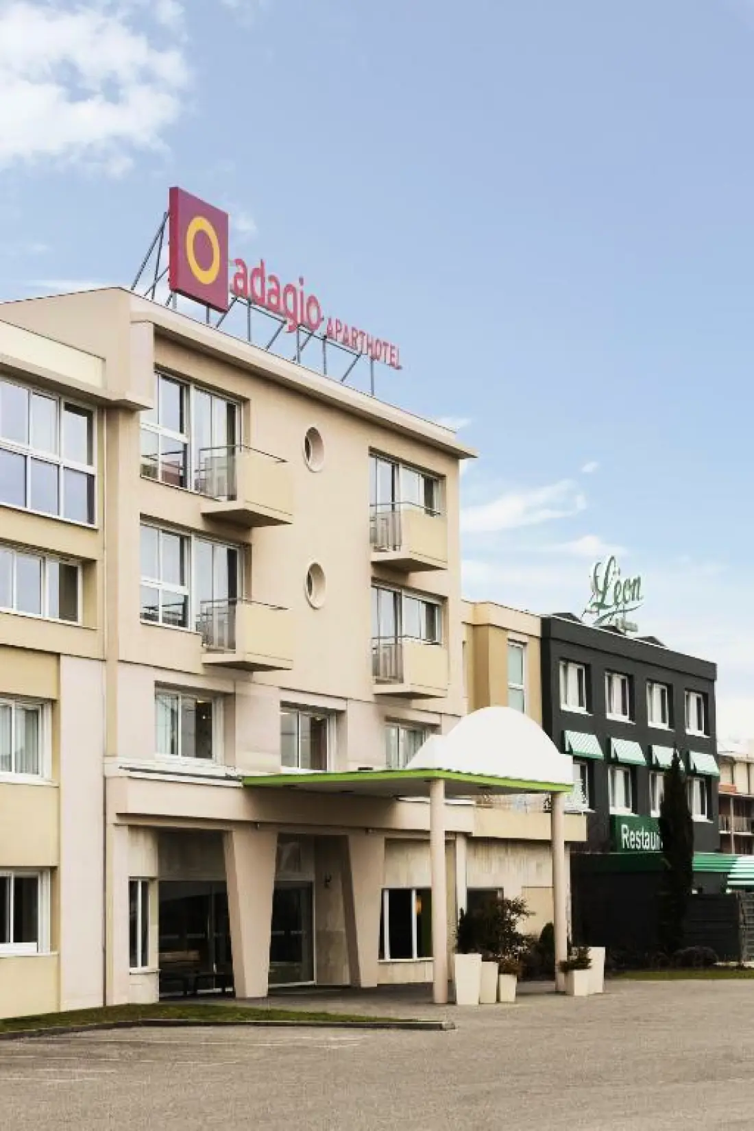 Aparthotel Adagio Genève Saint-Genis-Pouilly4 Sterren★★★★