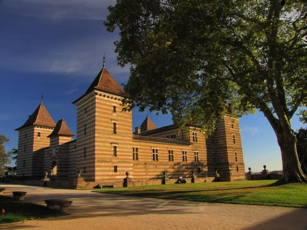 Campsite Le Lac de Thoux 3 Stars★★★