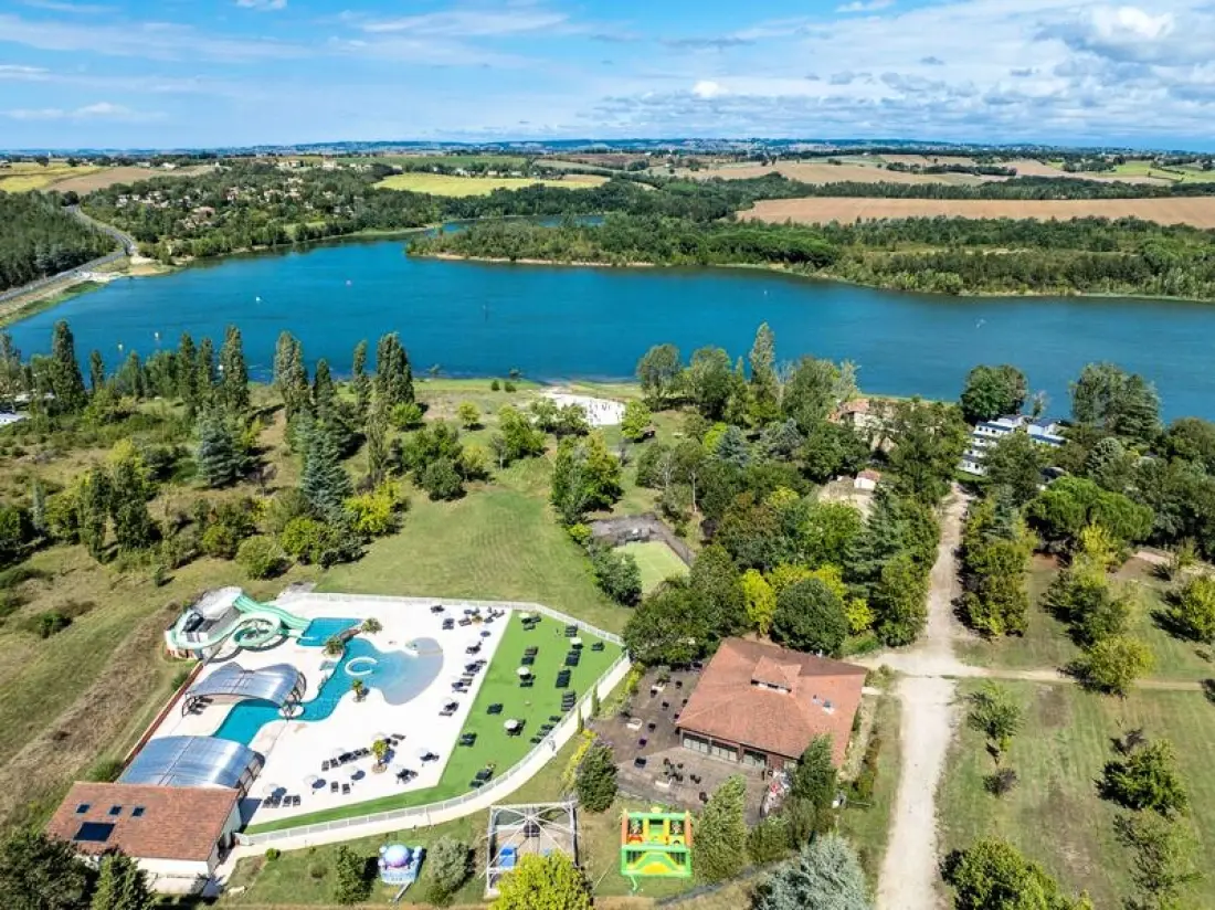 Campsite Le Lac de Thoux 3 Csillagok★★★