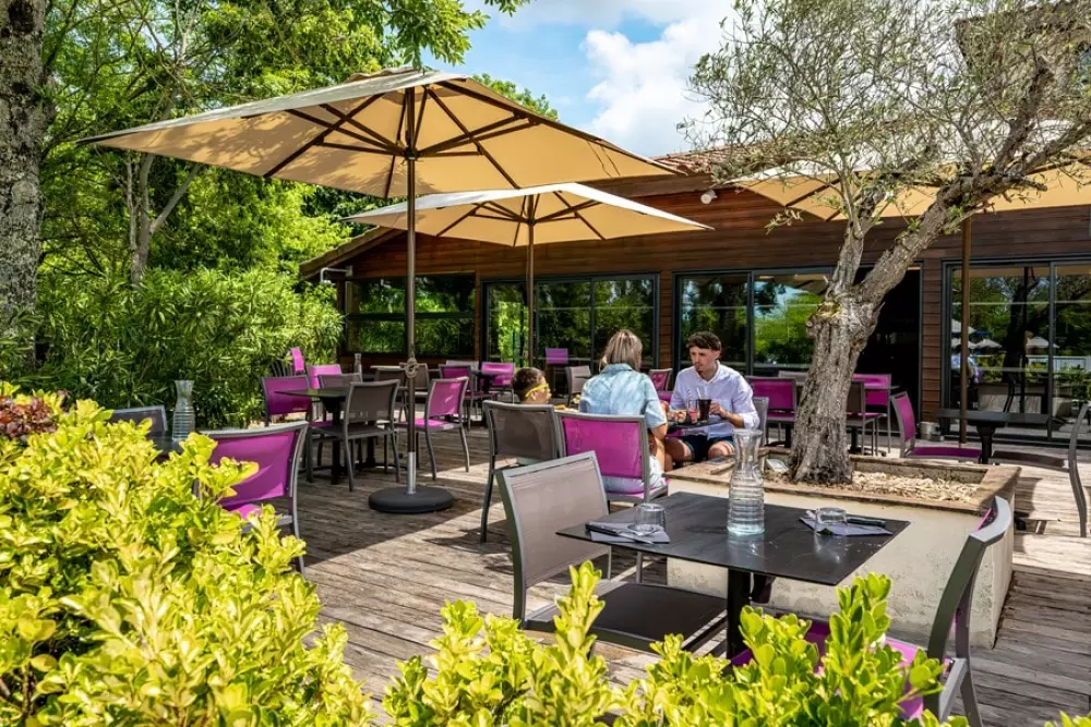 Campsite Le Lac de Thoux 3 Stars★★★