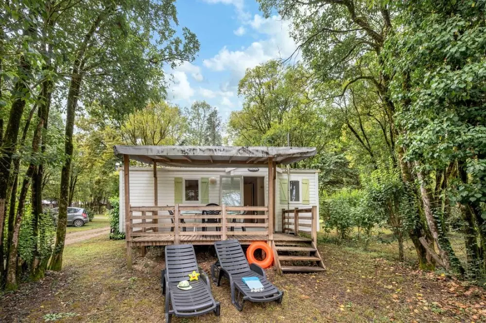 Campsite Le Lac de Thoux 3 Stars★★★