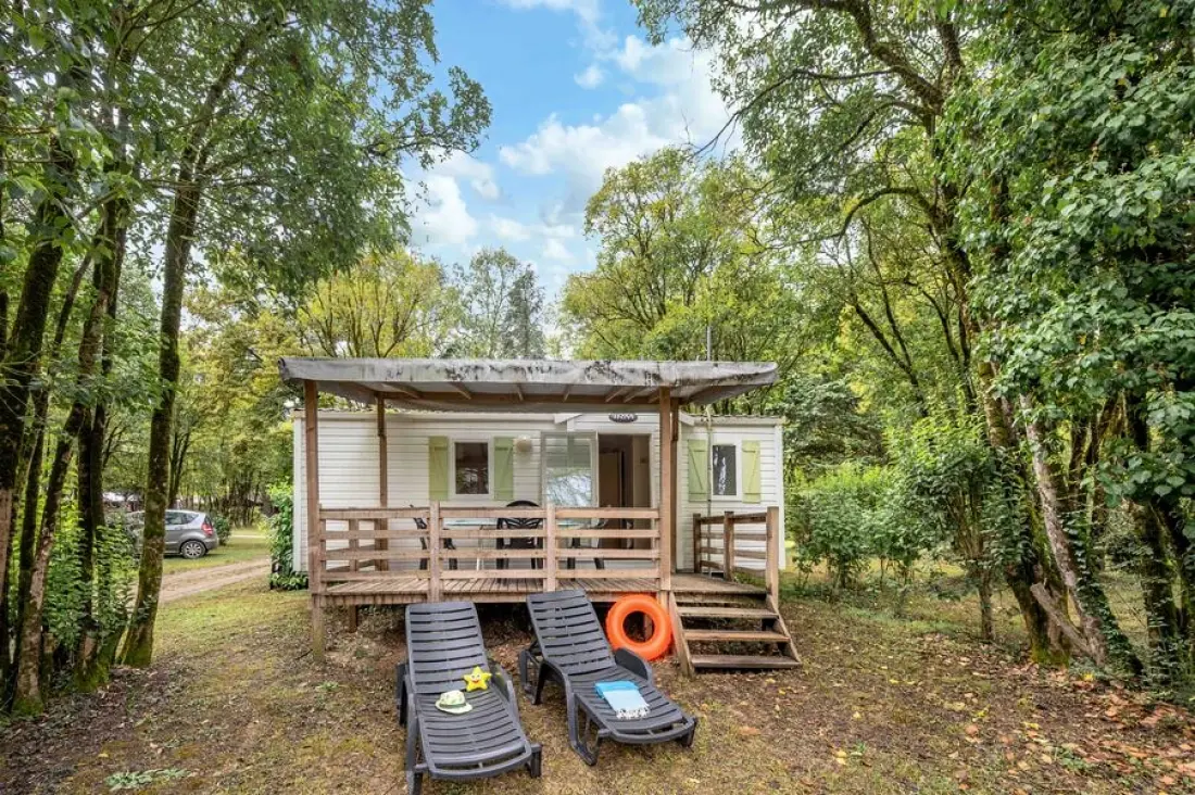 Campsite Le Lac de Thoux 3 Csillagok★★★