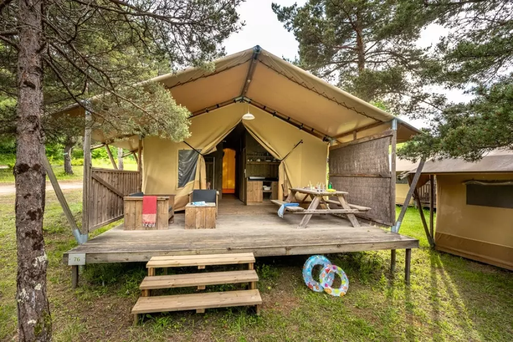 Campsite Le Lac de Thoux 3 Stars★★★