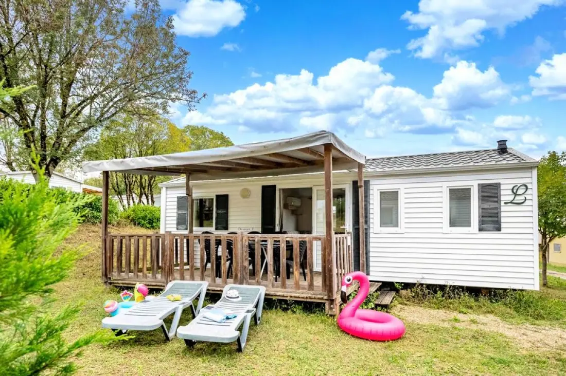 Campsite Le Lac de Thoux 3 Csillagok★★★