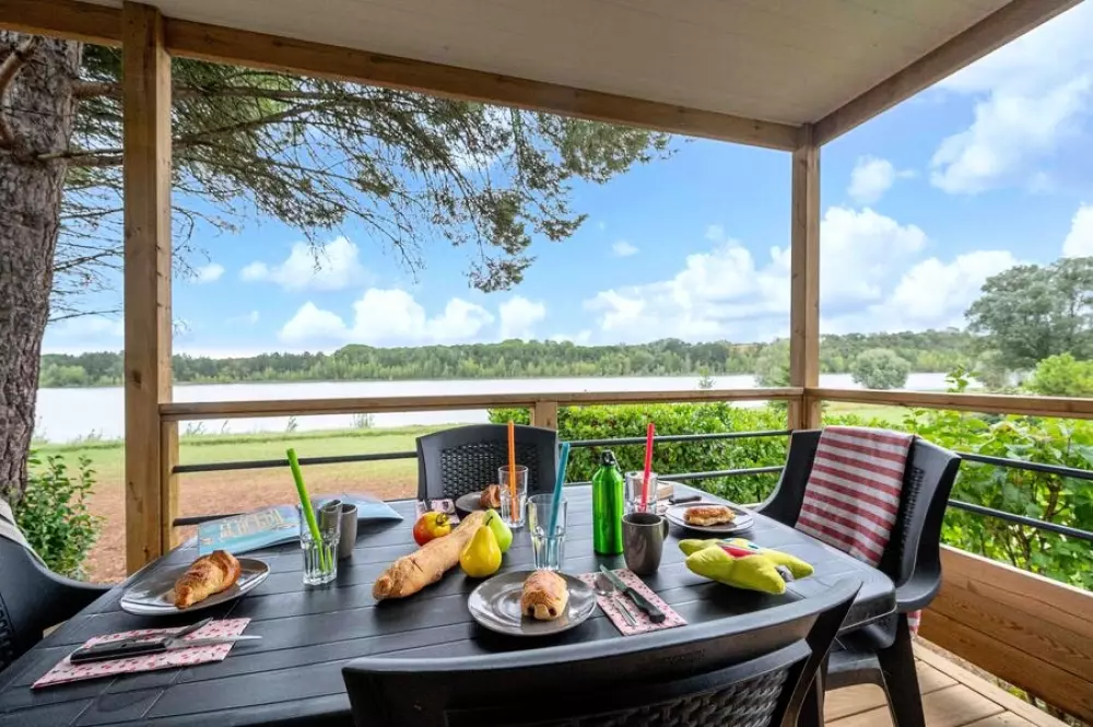 Campsite Le Lac de Thoux 3 Stars★★★