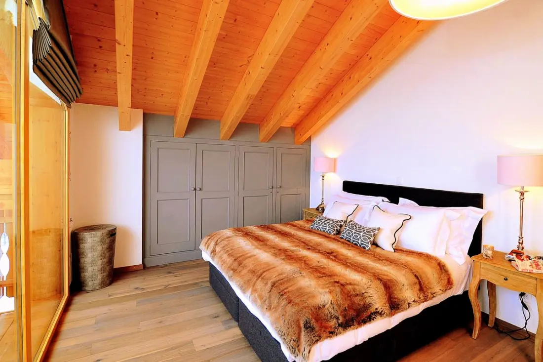 Falcons Nest Chalet