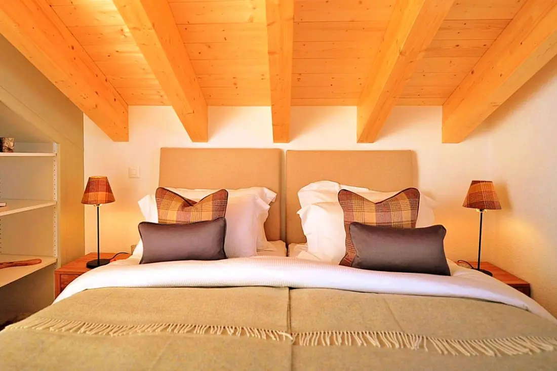 Falcons Nest Chalet